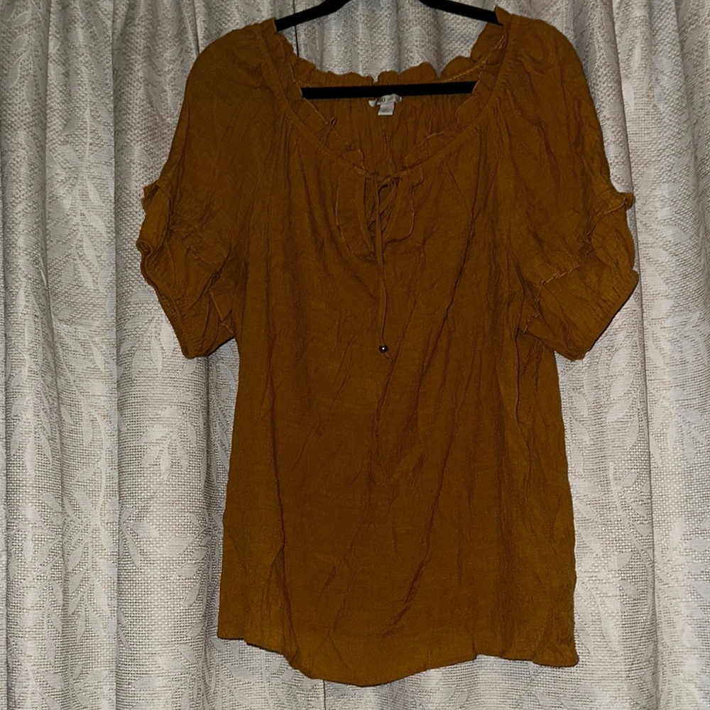 4/$15 Women's Mustard Top Sz xl